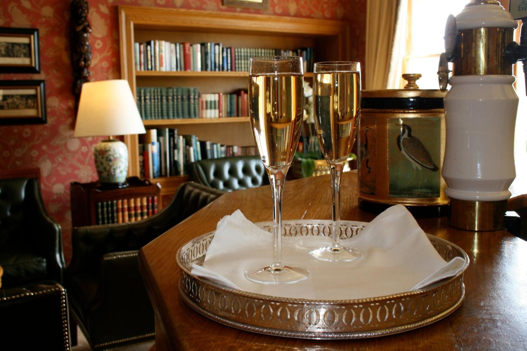 Kinloch House Hotel Blairgowrie and Rattray Bagian luar foto